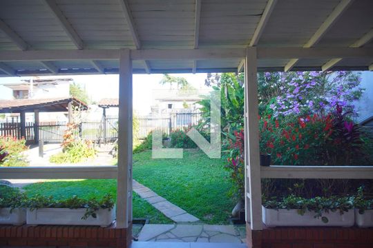 Casa para alugar com 2 quartos, 120m² em Pinheiro, São Leopoldo