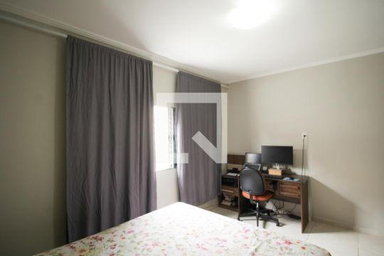 Quarto de casa à venda com 2 quartos, 149m² em Vila Renato, São Paulo