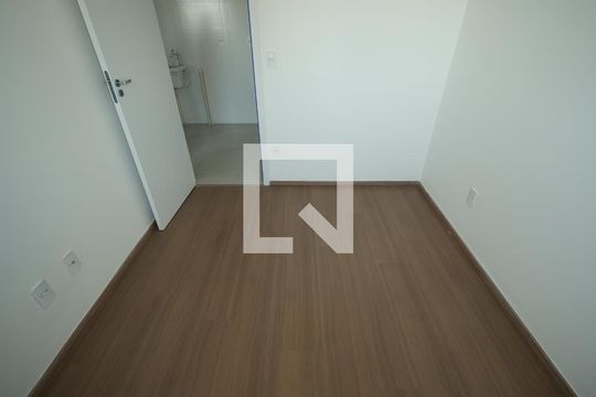 Quarto 1 de apartamento para alugar com 2 quartos, 40m² em Vila Eldizia, Santo André