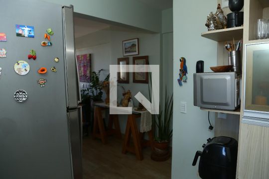 Cozinha de apartamento à venda com 3 quartos, 90m² em Setor Leste Vila Nova, Goiânia