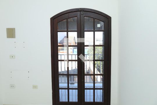 Casa à venda com 3 quartos, 180m² em Jardim Helena, São Paulo