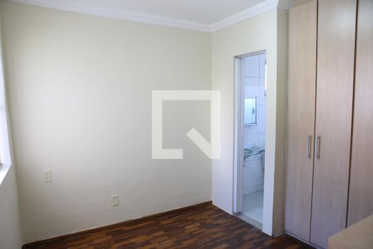 Quarto 1 de apartamento para alugar com 3 quartos, 76m² em Sta Cruz Ind, Contagem