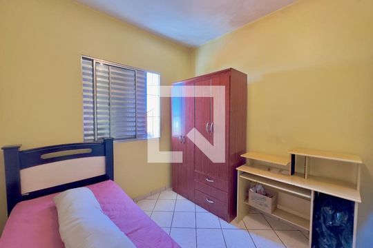 Quarto 1 de casa à venda com 6 quartos, 223m² em Jardim Leda, Guarulhos
