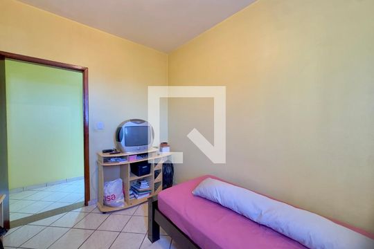 Quarto 1 de casa à venda com 6 quartos, 223m² em Jardim Leda, Guarulhos