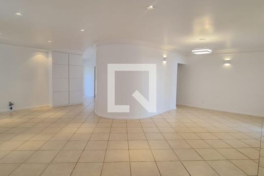 Casa de Condomínio à venda com 4 quartos, 365m² em Loteamento Alphaville Campinas, Campinas