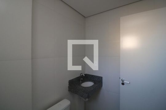Banheiro de kitnet/studio à venda com 1 quarto, 27m² em Vila Alpina, São Paulo