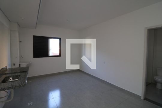Sala/Quarto de kitnet/studio à venda com 1 quarto, 23m² em Vila Alpina, São Paulo