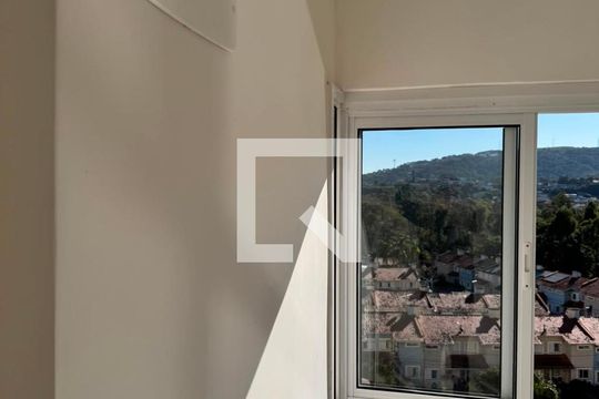Quarto de apartamento à venda com 2 quartos, 56m² em Cavalhada, Porto Alegre