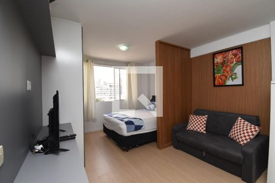 Studio de kitnet/studio para alugar com 1 quarto, 25m² em Centro, Curitiba