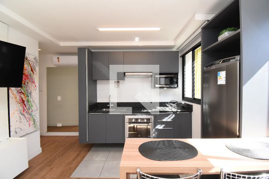 Studio de kitnet/studio para alugar com 1 quarto, 31m² em Centro, Curitiba