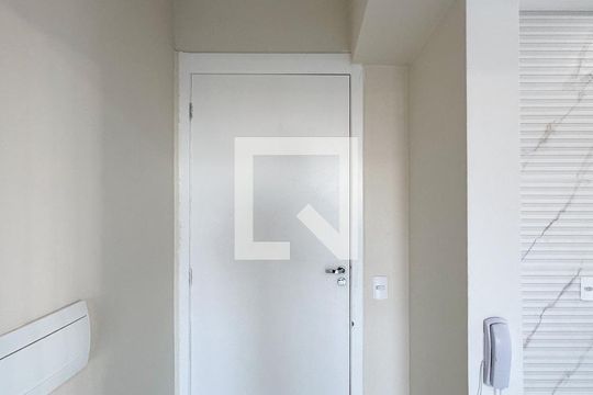Entrada de apartamento para alugar com 2 quartos, 52m² em Jardim Campestre, São Bernardo do Campo