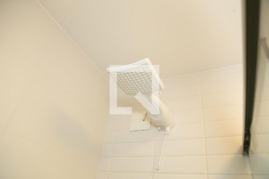 Detalhe do Banheiro de kitnet/studio para alugar com 1 quarto, 46m² em Setor Oeste, Goiânia