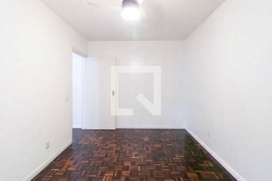 Quarto 2 de apartamento para alugar com 2 quartos, 67m² em Nonoai, Porto Alegre
