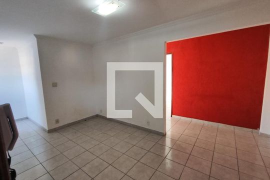 Apartamento para alugar com 2 quartos, 140m² em Vila Canaan, Duque de Caxias