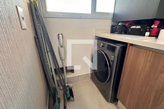 Apartamento à venda com 3 quartos, 84m² em Jardim Caravelas, São Paulo