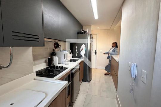 Apartamento à venda com 3 quartos, 84m² em Jardim Caravelas, São Paulo