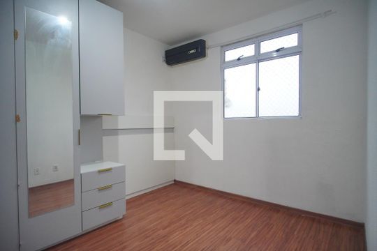 Apartamento à venda com 2 quartos, 51m² em Diehl, Novo Hamburgo