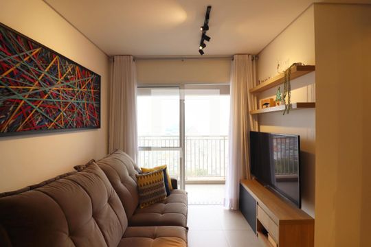 Sala  de apartamento à venda com 2 quartos, 58m² em Baeta Neves, São Bernardo do Campo