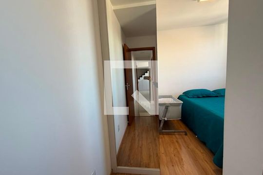 Suíte  de apartamento à venda com 2 quartos, 126m² em Alípio de Melo, Belo Horizonte
