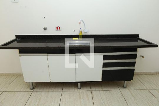 Cozinha de casa à venda com 4 quartos, 180m² em São Miguel Paulista, São Paulo