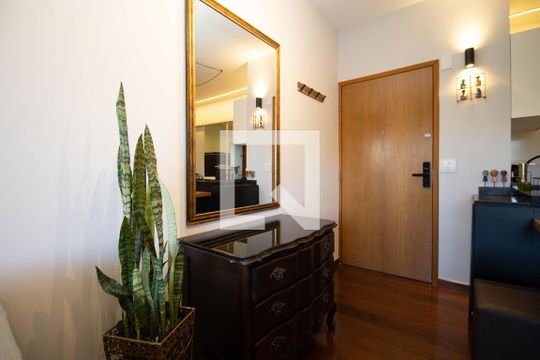 Sala de apartamento para alugar com 2 quartos, 87m² em Sqn 111, Brasília
