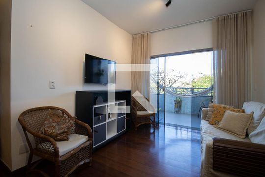 Apartamento para alugar com 2 quartos, 87m² em Sqn 111, Brasília