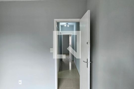 Casa à venda com 2 quartos, 93m² em Vila Isa, São Paulo