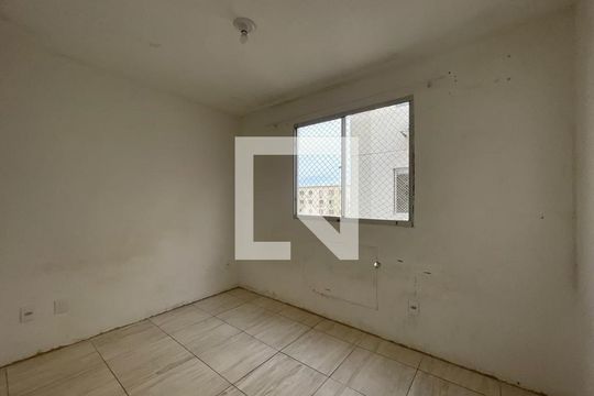 Quarto de apartamento para alugar com 2 quartos, 42m² em Santos Dumont, São Leopoldo