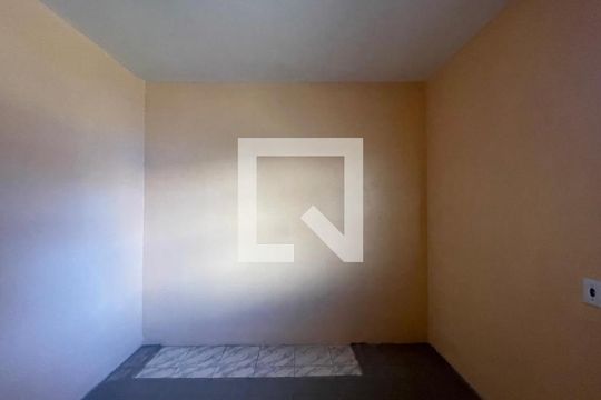 Quarto de apartamento para alugar com 2 quartos, 42m² em Campina, São Leopoldo