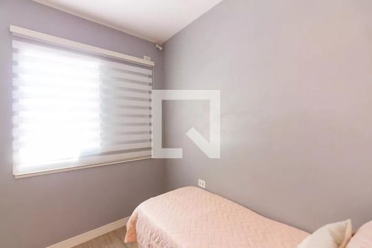 Quarto de casa à venda com 3 quartos, 250m² em Baronesa, Osasco