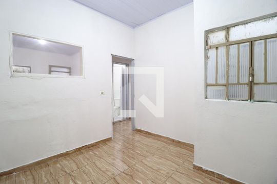 Quarto 2 de casa para alugar com 2 quartos, 45m² em Santa Mônica, Uberlândia