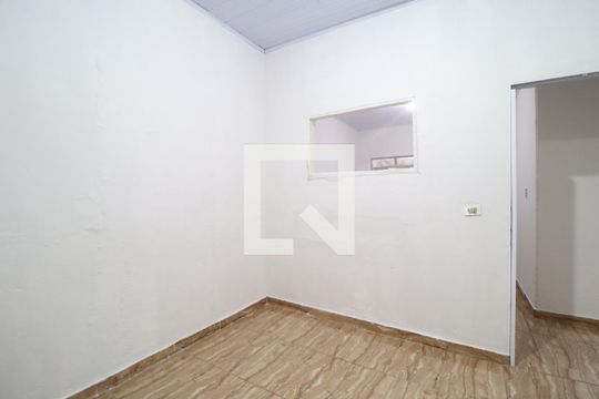 Quarto 2 de casa para alugar com 2 quartos, 45m² em Santa Mônica, Uberlândia