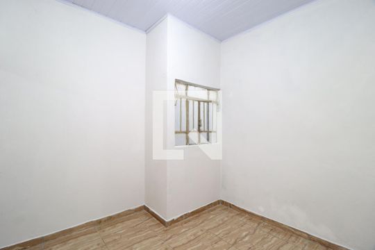 Quarto 2 de casa para alugar com 2 quartos, 45m² em Santa Mônica, Uberlândia