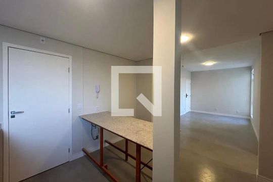 Studio de apartamento para alugar com 2 quartos, 65m² em Nova Floresta, Belo Horizonte