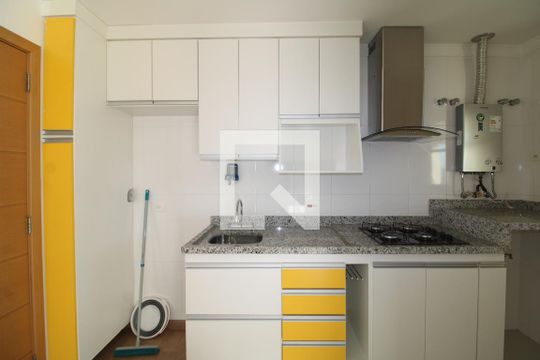Sala / Cozinha de apartamento para alugar com 1 quarto, 46m² em Santana, São Paulo