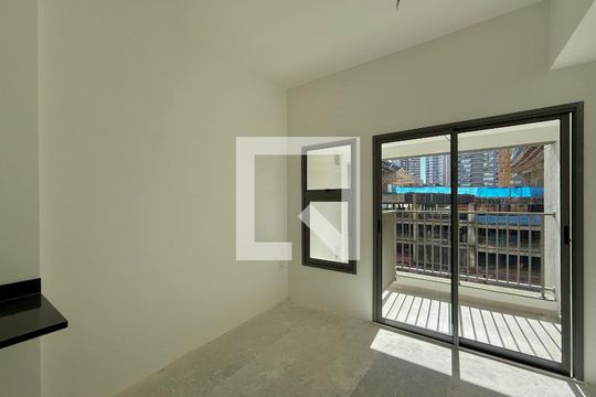 Quarto de kitnet/studio à venda com 1 quarto, 26m² em Itaim Bibi, São Paulo