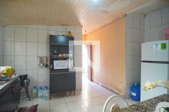 Cozinha de casa à venda com 2 quartos, 80m² em Campina, São Leopoldo