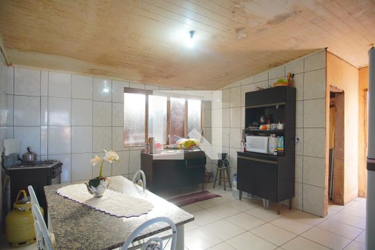 Cozinha de casa à venda com 2 quartos, 80m² em Campina, São Leopoldo