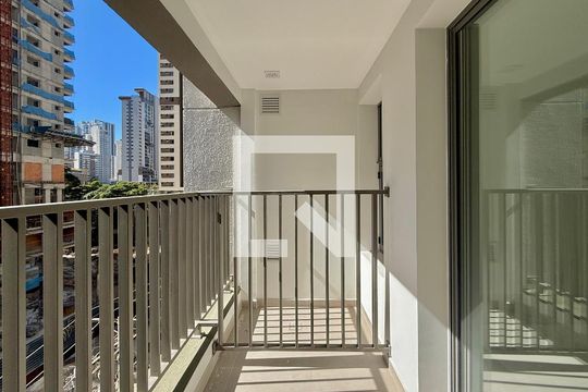 Sacada de kitnet/studio à venda com 1 quarto, 25m² em Itaim Bibi, São Paulo