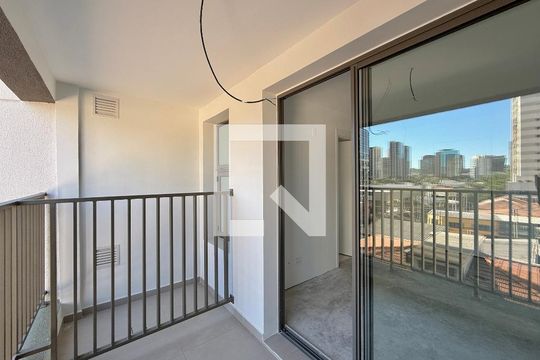 Sacada  de kitnet/studio à venda com 1 quarto, 26m² em Itaim Bibi, São Paulo
