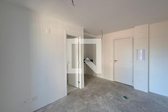 Quarto  de kitnet/studio à venda com 1 quarto, 26m² em Itaim Bibi, São Paulo