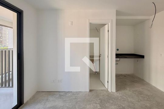 Quarto  de kitnet/studio à venda com 1 quarto, 26m² em Itaim Bibi, São Paulo
