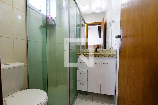 Banheiro da Suíte de apartamento à venda com 3 quartos, 140m² em Monsenhor Messias, Belo Horizonte