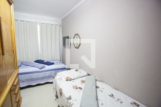 Quarto 1 de casa para alugar com 2 quartos, 80m² em Taquara, Rio de Janeiro