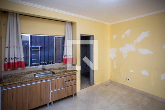 Cozinha de casa para alugar com 1 quarto, 60m² em Conceição, Diadema