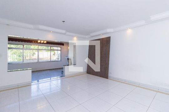 Sala de casa para alugar com 4 quartos, 360m² em Parque Sao Domingos, São Paulo