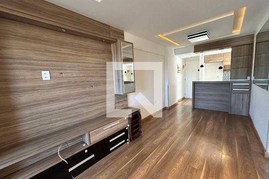Sala de apartamento à venda com 2 quartos, 53m² em Engenho de Dentro, Rio de Janeiro
