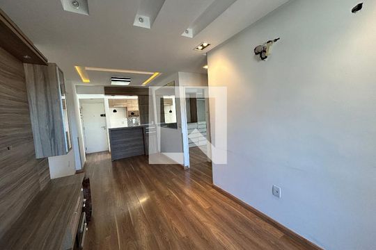 Sala de apartamento à venda com 2 quartos, 53m² em Engenho de Dentro, Rio de Janeiro