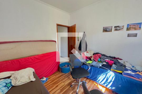 Quarto 1 de casa à venda com 5 quartos, 100m² em Jardim Presidente Dutra, Guarulhos