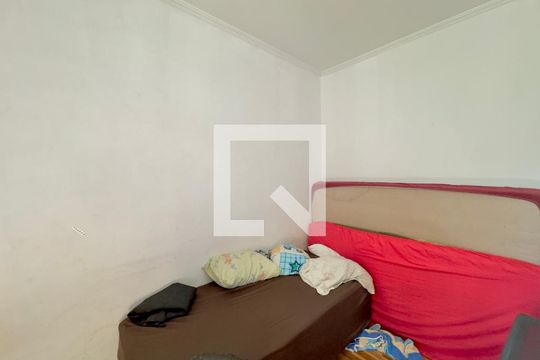 Quarto 1 de casa à venda com 5 quartos, 100m² em Jardim Presidente Dutra, Guarulhos